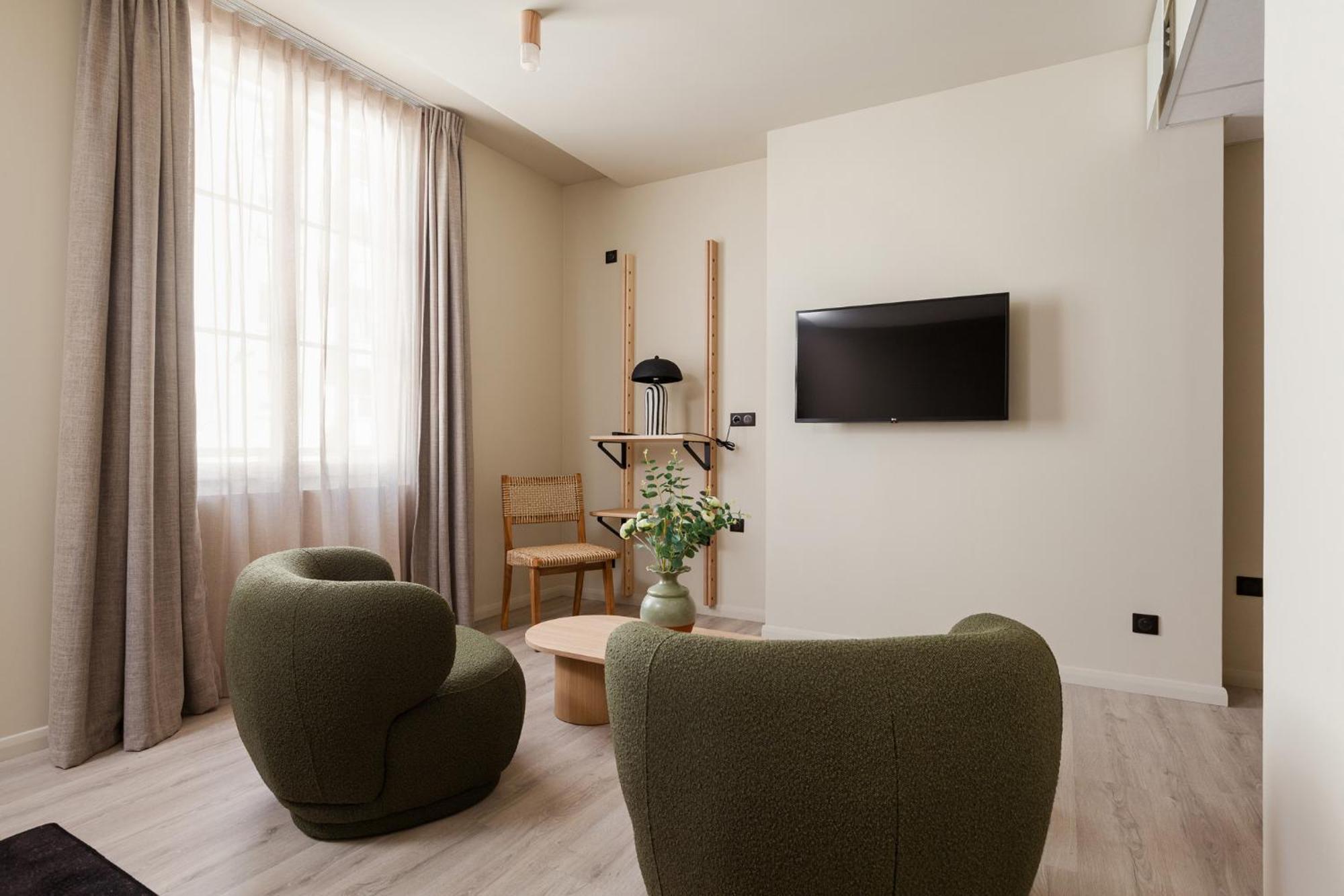 Hotel Gambettes - Entree Autonome, Reception En Ligne - Encore Mieux Limoges Exterior photo
